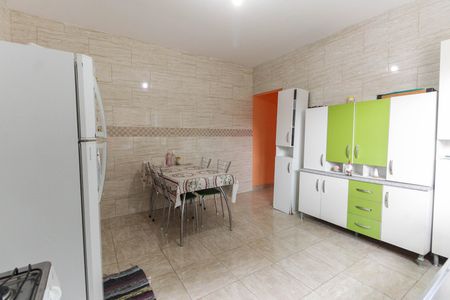 Casa para alugar com 100m², 3 quartos e 1 vaga Casa para alugar com 100m², 3 quartos e 1 vagaCozinha