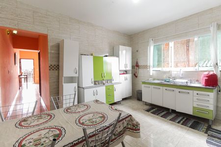 Casa para alugar com 100m², 3 quartos e 1 vaga Casa para alugar com 100m², 3 quartos e 1 vagaCozinha