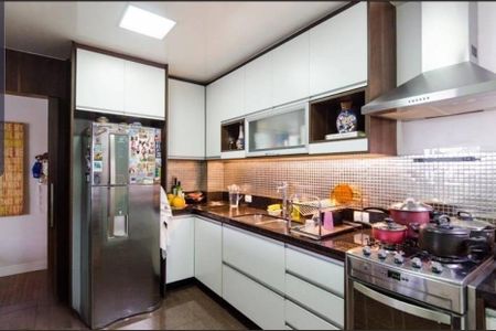 Apartamento à venda com 103m², 3 quartos e 3 vagas