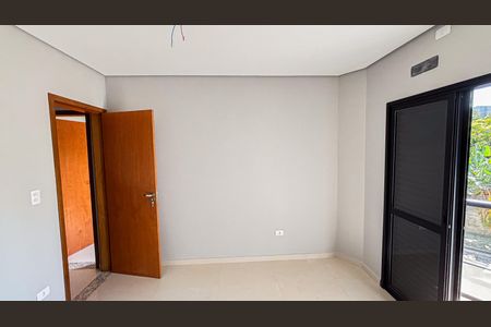 Casa à venda com 106m², 3 quartos e 3 vagas Casa à venda com 106m², 3 quartos e 3 vagasSuíte