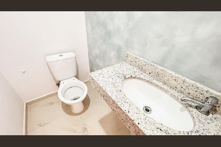 Casa à venda com 106m², 3 quartos e 3 vagas Casa à venda com 106m², 3 quartos e 3 vagasLavabo