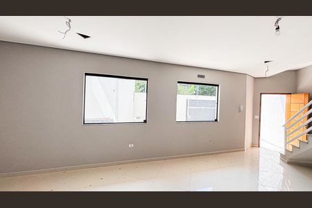 Casa à venda com 106m², 3 quartos e 3 vagas Casa à venda com 106m², 3 quartos e 3 vagasSala - Sala de Jantar