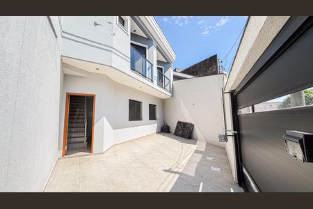 Casa à venda com 106m², 3 quartos e 3 vagas Casa à venda com 106m², 3 quartos e 3 vagasGaragem