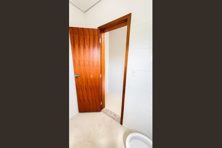 Casa à venda com 106m², 3 quartos e 3 vagas Casa à venda com 106m², 3 quartos e 3 vagasBanheiro da Suíte