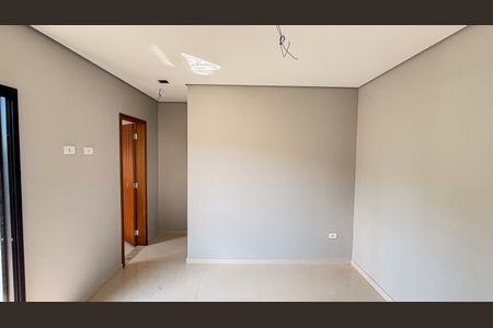 Casa à venda com 106m², 3 quartos e 3 vagas Casa à venda com 106m², 3 quartos e 3 vagasSuíte