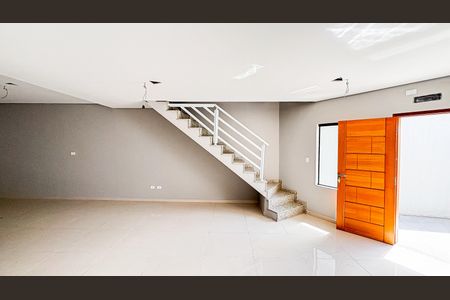 Casa à venda com 126m², 3 quartos e 3 vagasSala 
