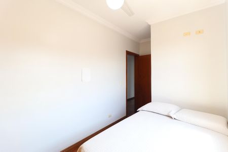 Casa à venda com 326m², 4 quartos e 8 vagas Casa à venda com 326m², 4 quartos e 8 vagasQuarto 1