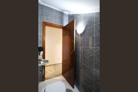 Casa à venda com 326m², 4 quartos e 8 vagas Casa à venda com 326m², 4 quartos e 8 vagasLavabo