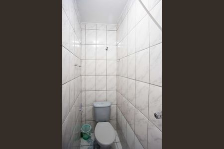 Casa à venda com 272m², 7 quartos e 2 vagasCasa 2 - Banheiro