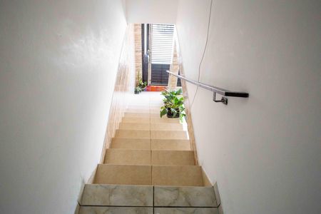 Casa à venda com 272m², 7 quartos e 2 vagasEscada