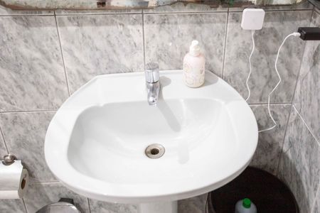 Casa à venda com 272m², 7 quartos e 2 vagasBanheiro da Suíte Casa 1