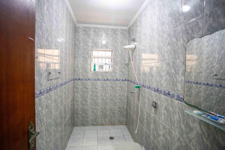 Casa à venda com 272m², 7 quartos e 2 vagasBanheiro Casa 1