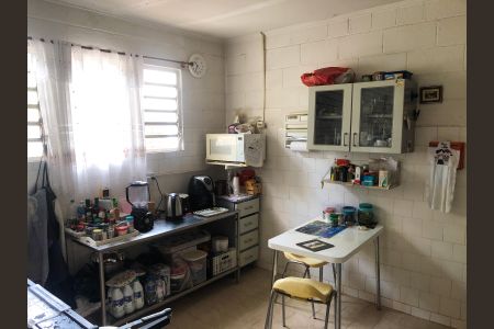 Casa à venda com 210m², 3 quartos e 8 vagas Casa à venda com 210m², 3 quartos e 8 vagasCozinha