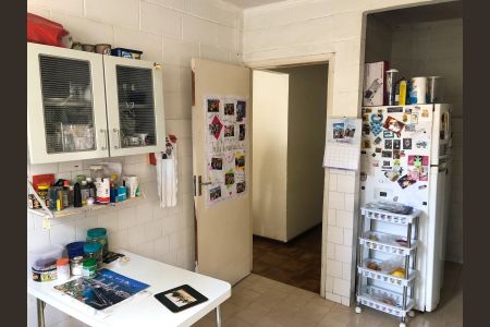 Casa à venda com 210m², 3 quartos e 8 vagas Casa à venda com 210m², 3 quartos e 8 vagasCozinha