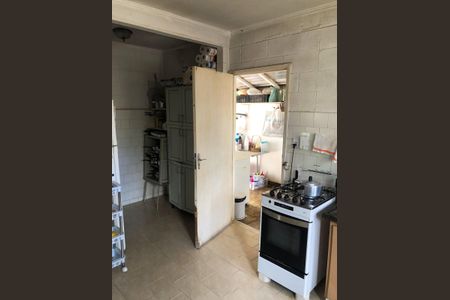 Casa à venda com 210m², 3 quartos e 8 vagas Casa à venda com 210m², 3 quartos e 8 vagasCozinha