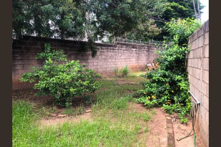 Casa à venda com 210m², 3 quartos e 8 vagas Casa à venda com 210m², 3 quartos e 8 vagasÁrea comum