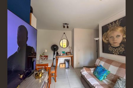 Apartamento para alugar com 50m², 2 quartos e 1 vaga Apartamento para alugar com 50m², 2 quartos e 1 vagaSala