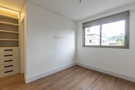 Apartamento à venda com 66m², 2 quartos e 2 vagas Apartamento à venda com 66m², 2 quartos e 2 vagasSuíte 1