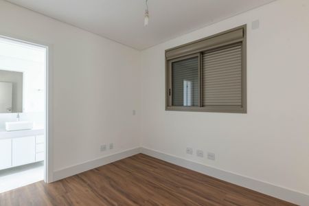 Apartamento à venda com 66m², 2 quartos e 2 vagas Apartamento à venda com 66m², 2 quartos e 2 vagasSuíte 2