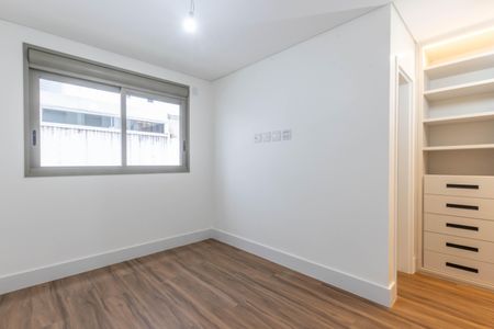 Apartamento à venda com 66m², 2 quartos e 2 vagas Apartamento à venda com 66m², 2 quartos e 2 vagasSuíte 1