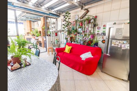 Casa à venda com 300m², 4 quartos e 3 vagas Casa à venda com 300m², 4 quartos e 3 vagasChurrasqueira