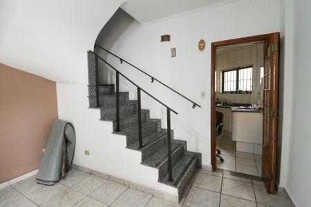 Casa à venda com 117m², 2 quartos e 3 vagasSala