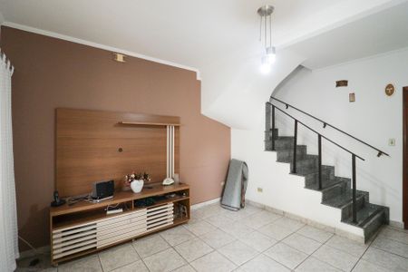 Casa à venda com 117m², 2 quartos e 3 vagasSala