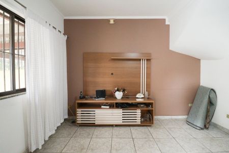 Casa à venda com 117m², 2 quartos e 3 vagasSala