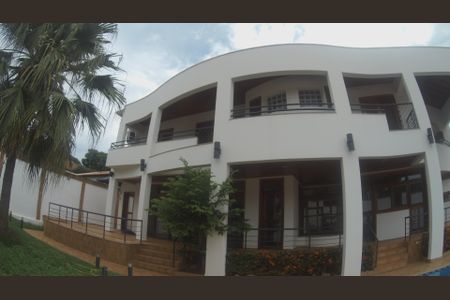 Casa à venda com 652m², 5 quartos e 5 vagasÁrea externa