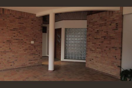 Casa à venda com 652m², 5 quartos e 5 vagasÁrea externa