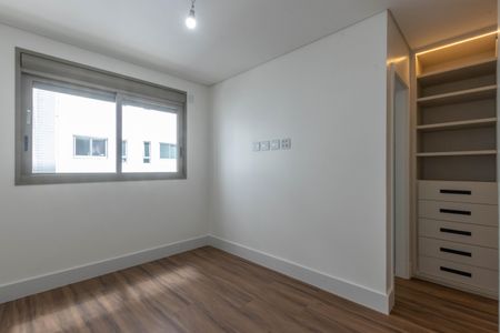 Apartamento à venda com 66m², 2 quartos e 2 vagas Apartamento à venda com 66m², 2 quartos e 2 vagasSuíte 1