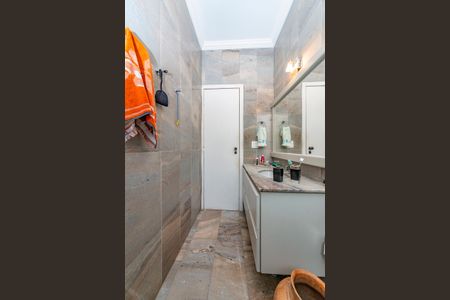 Apartamento à venda com 127m², 4 quartos e 2 vagas Apartamento à venda com 127m², 4 quartos e 2 vagasBanheiro Social