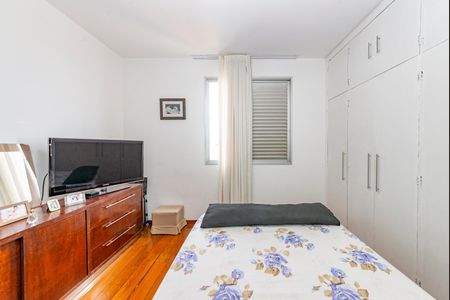 Apartamento à venda com 127m², 4 quartos e 2 vagas Apartamento à venda com 127m², 4 quartos e 2 vagasQuarto 2