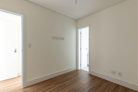Apartamento à venda com 66m², 2 quartos e 2 vagas Apartamento à venda com 66m², 2 quartos e 2 vagasSuíte 2