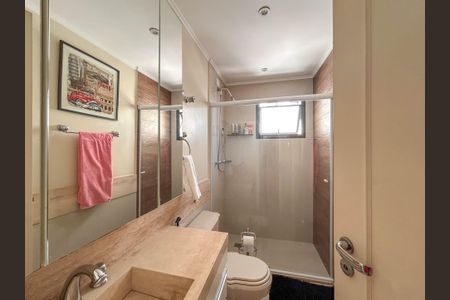 Apartamento à venda com 198m², 3 quartos e 4 vagas Apartamento à venda com 198m², 3 quartos e 4 vagasBanheiro