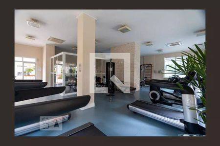 Apartamento à venda com 204m², 4 quartos e 4 vagas Apartamento à venda com 204m², 4 quartos e 4 vagasÁrea comum - Academia