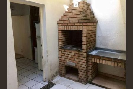 Casa à venda com 135m², 3 quartos e 2 vagas