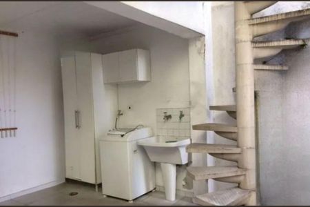 Casa à venda com 135m², 3 quartos e 2 vagas