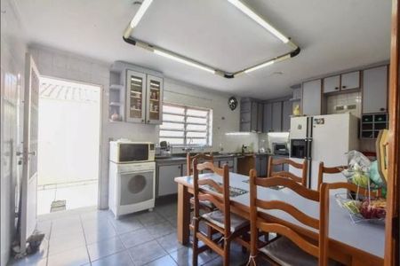 Casa à venda com 413m², 5 quartos e 4 vagas