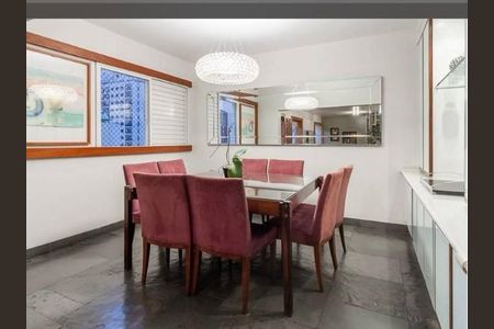 Apartamento à venda com 325m², 4 quartos e 3 vagas