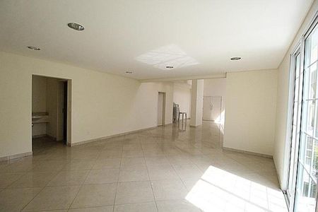 Apartamento à venda com 220m², 3 quartos e 5 vagas