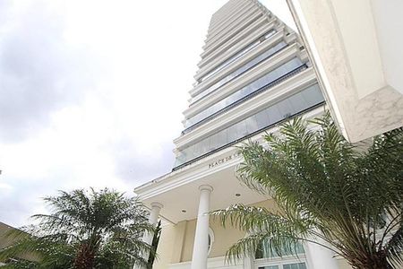 Apartamento à venda com 220m², 3 quartos e 5 vagas