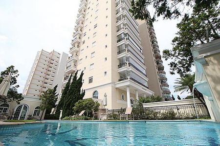 Apartamento à venda com 220m², 3 quartos e 5 vagas