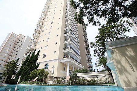 Apartamento à venda com 220m², 3 quartos e 5 vagas