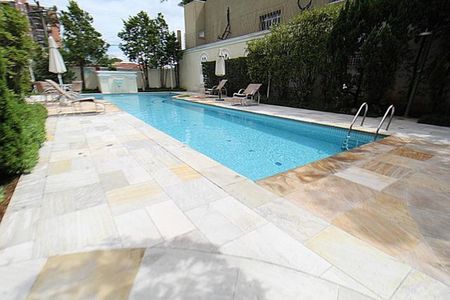 Apartamento à venda com 220m², 3 quartos e 5 vagas