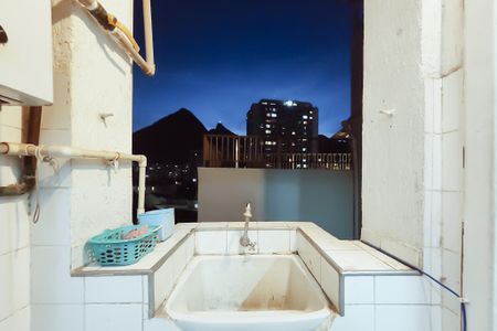 Apartamento à venda com 138m², 4 quartos e 1 vaga Apartamento à venda com 138m², 4 quartos e 1 vagaÁrea de Serviço