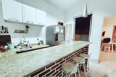 Apartamento à venda com 138m², 4 quartos e 1 vaga Apartamento à venda com 138m², 4 quartos e 1 vagaCozinha