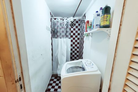 Apartamento à venda com 138m², 4 quartos e 1 vaga Apartamento à venda com 138m², 4 quartos e 1 vagaBanheiro de Serviço