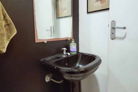 Apartamento à venda com 138m², 4 quartos e 1 vaga Apartamento à venda com 138m², 4 quartos e 1 vagaLavabo