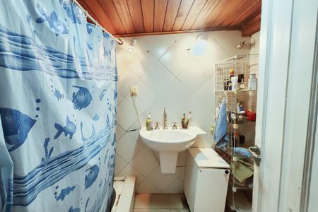 Apartamento à venda com 138m², 4 quartos e 1 vaga Apartamento à venda com 138m², 4 quartos e 1 vagaBanheiro da Suíte 2